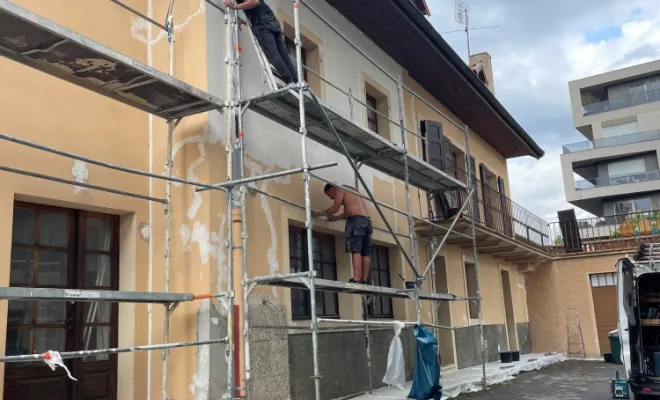 Peinture de façade : Protégez et embellissez votre maison à Thonon-les-Bains, Thonon-les-Bains, Jules Couverture