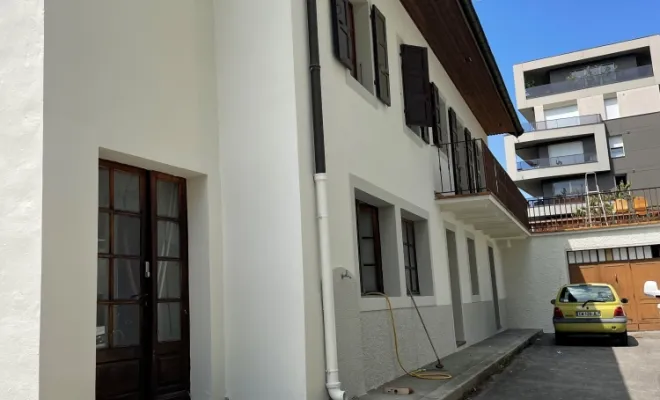 Peinture de façade : Protégez et embellissez votre maison à Thonon-les-Bains, Thonon-les-Bains, Jules Couverture